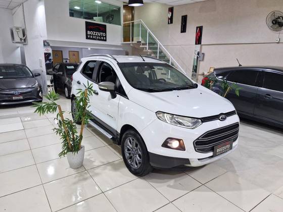 FORD ECOSPORT 1.6 FREESTYLE 16V FLEX 4P MANUAL FORD ECOSPORT 1.6 FREESTYLE 16V FLEX 4P MANUAL